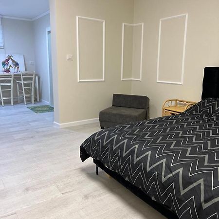 ניב ברוזמרין Apartment Eilat Bagian luar foto