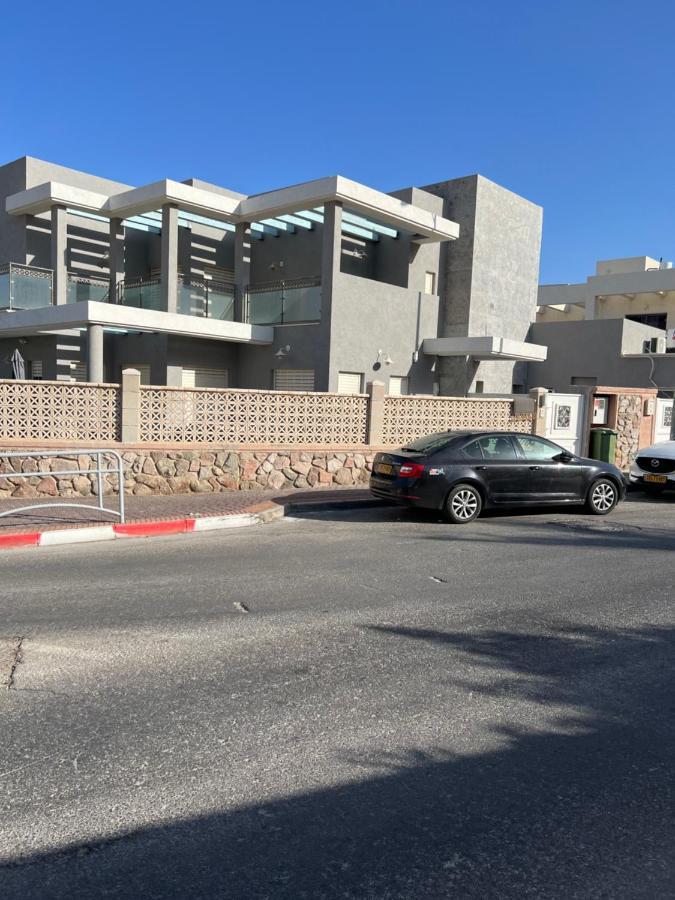 ניב ברוזמרין Apartment Eilat Bagian luar foto